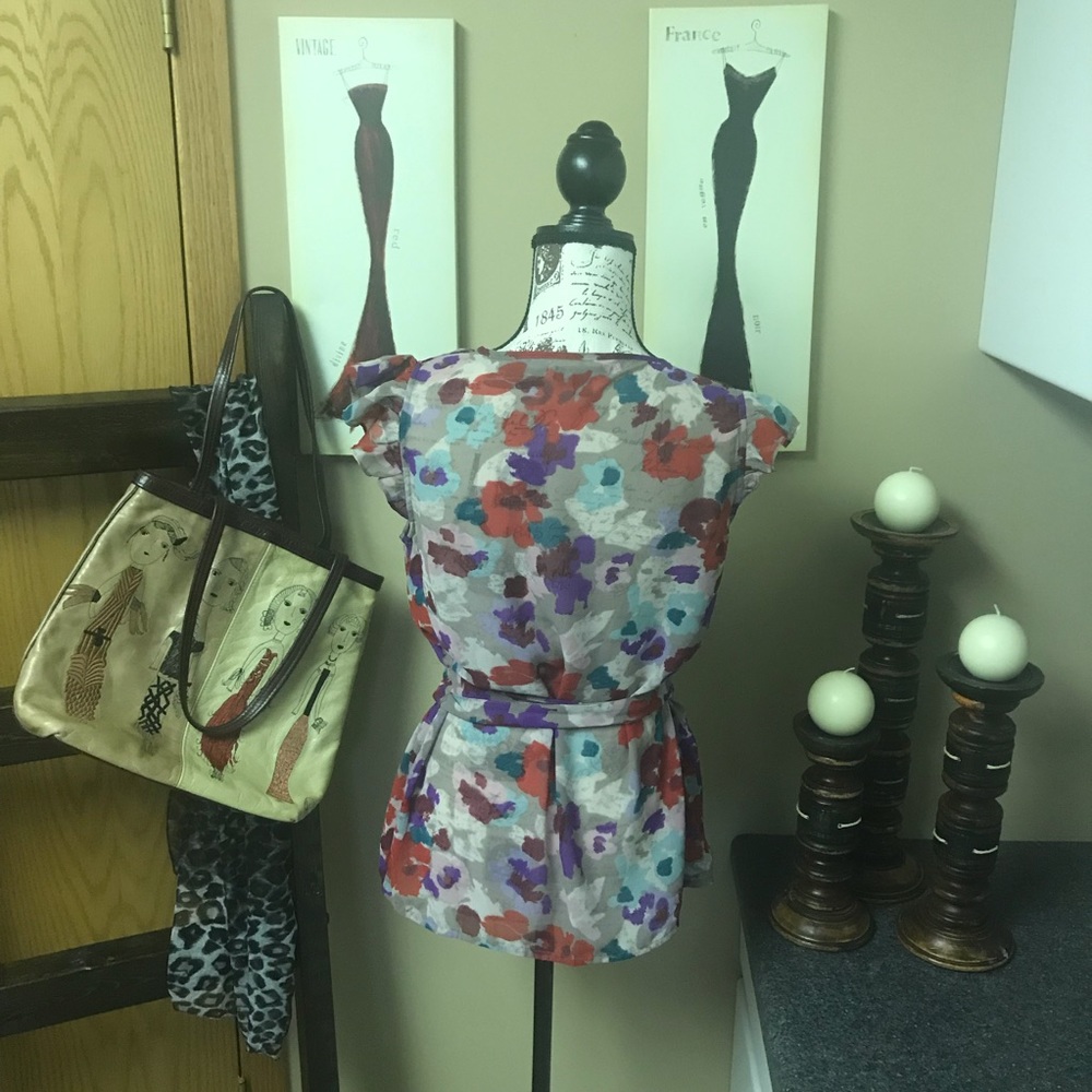 Banana Republic Wrap Blouse - Picture 3 of 6